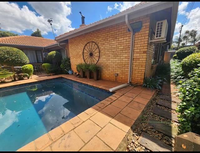 3 BEDROOM HOUSE FOR SALE IN GREEN ACRES ESTATE